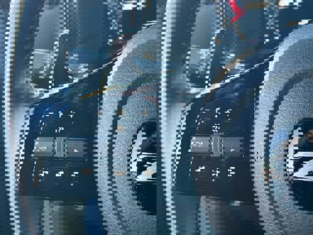 Used 2023 Nissan Z Performance w/ Floor Mat Package (L93) image 17