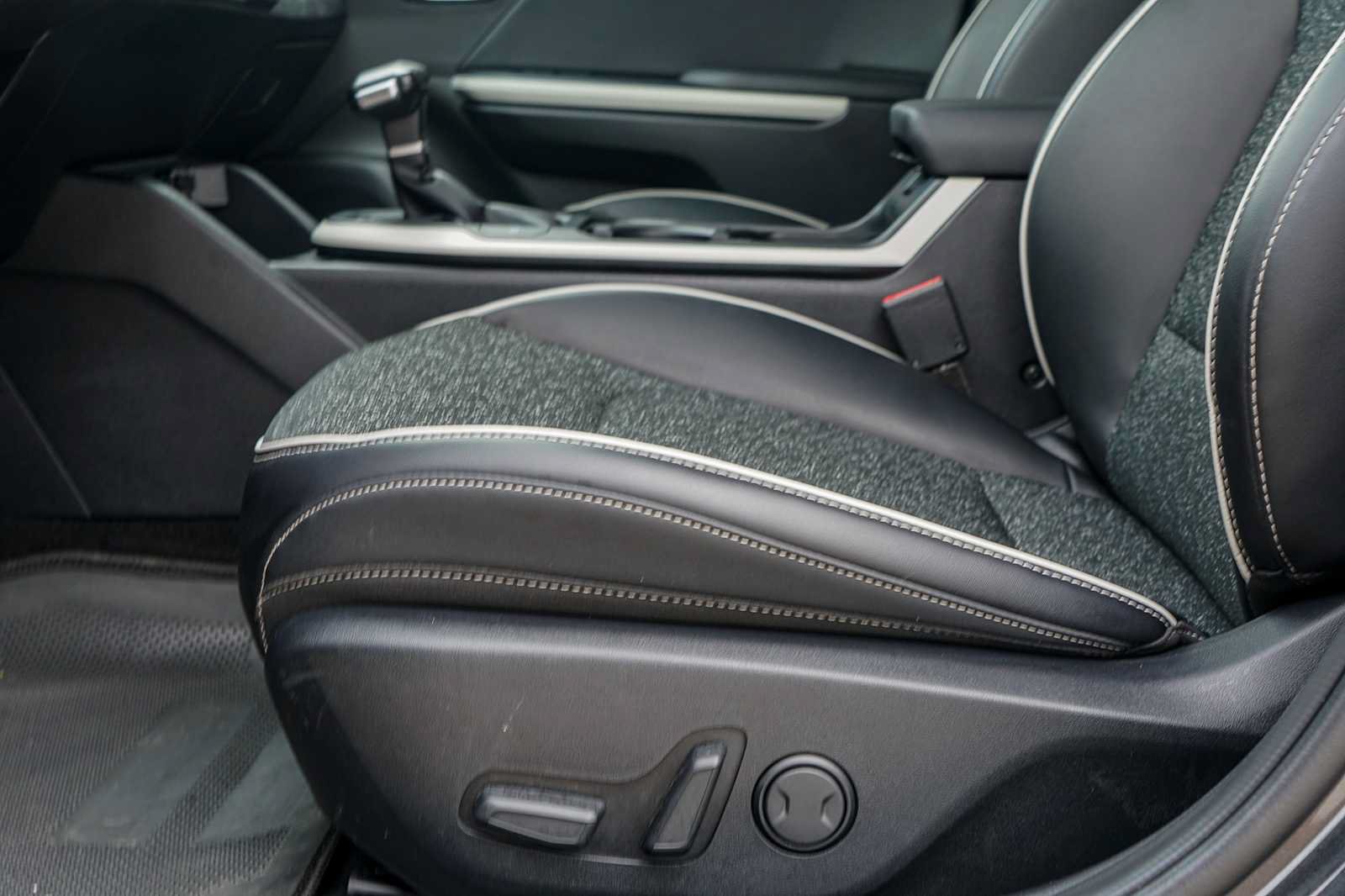 Certified 2025 Kia K4 GT-Line w/ GT-Line Sunroof Package FWD image 17