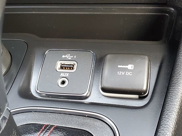 Certified 2020 Jeep Cherokee Trailhawk w/ Cold Weather Group image 22