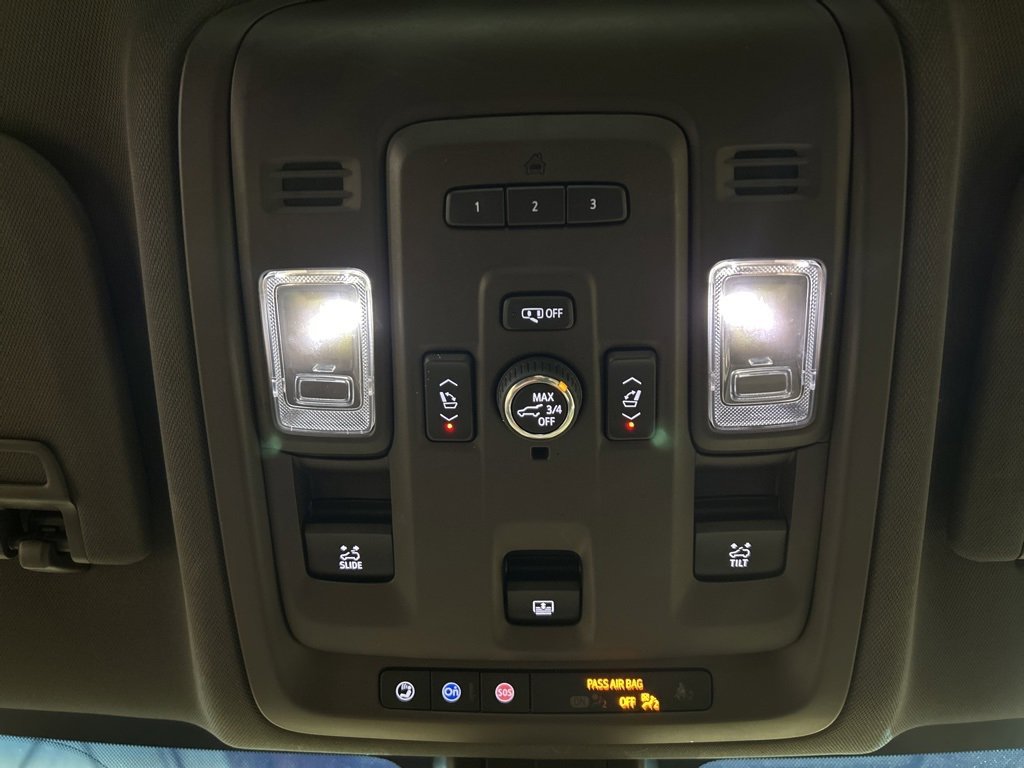 Used 2021 Chevrolet Tahoe LT w/ LT Signature Package image 28