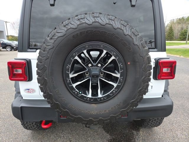 Used 2024 Jeep Wrangler Unlimited Rubicon w/ XTREMEE 35" Tire Package AWD/4WD image 76