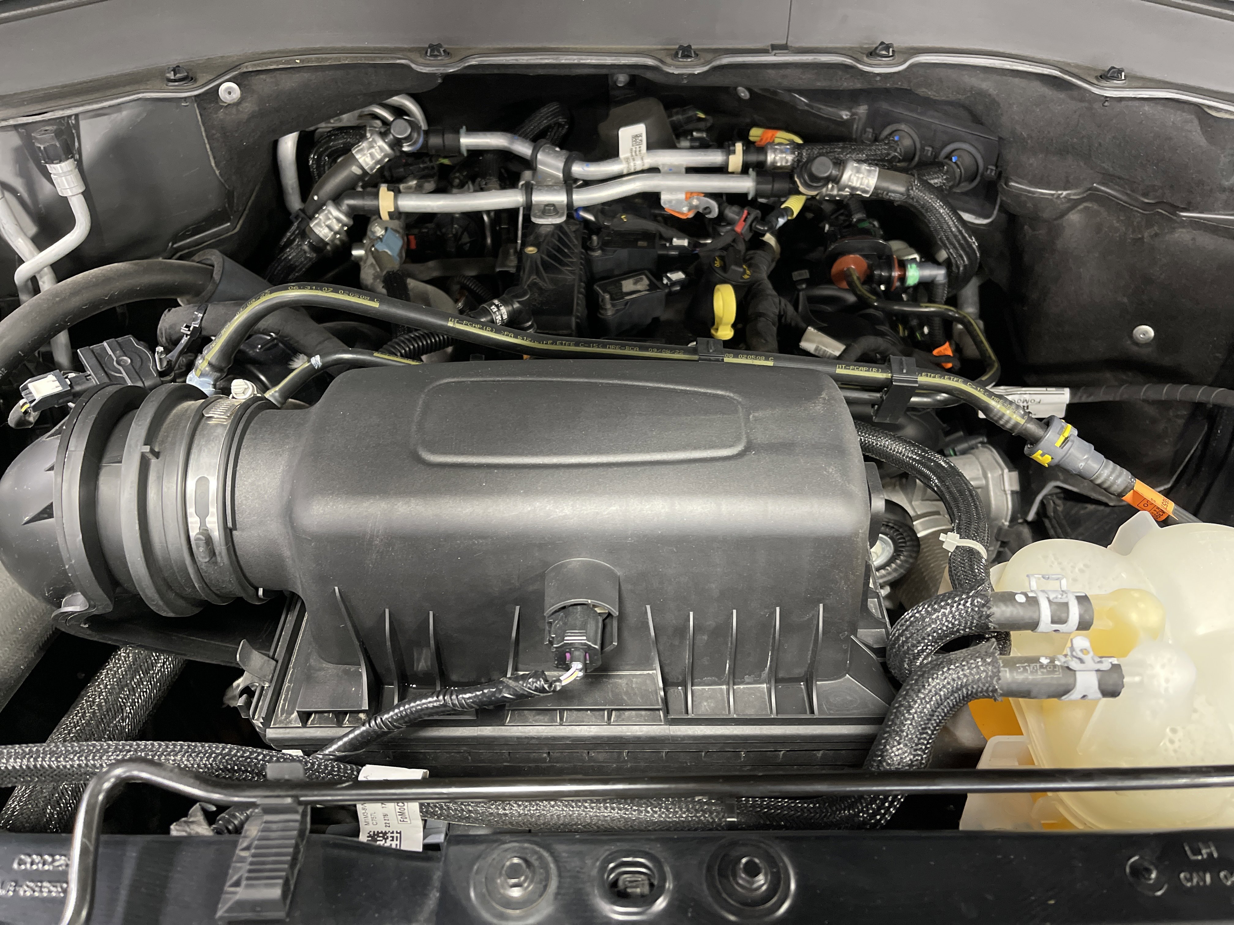 Used 2022 Ford Explorer XLT w/ Equipment Group 202A image 19