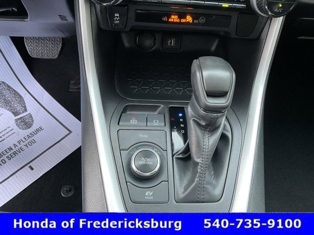 Used 2024 Toyota RAV4 XLE w/ Convenience Package AWD/4WD image 41