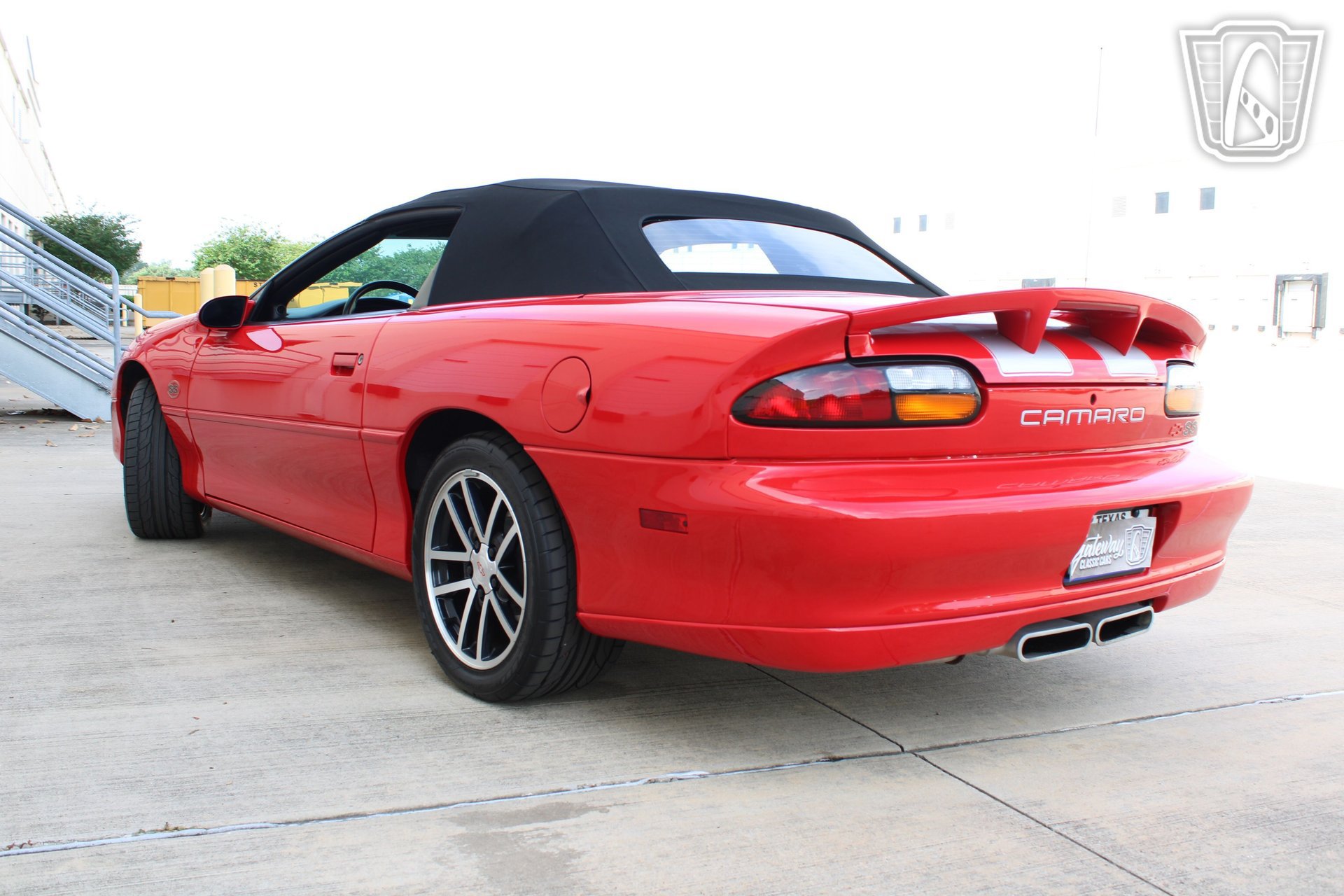 Used 2002 Chevrolet Camaro Z28 w/ SS Performance/Appearance Pkg RWD image 17