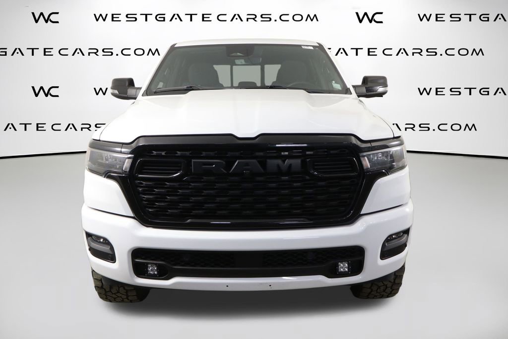 Used 2025 RAM 1500 Big Horn AWD/4WD image 2