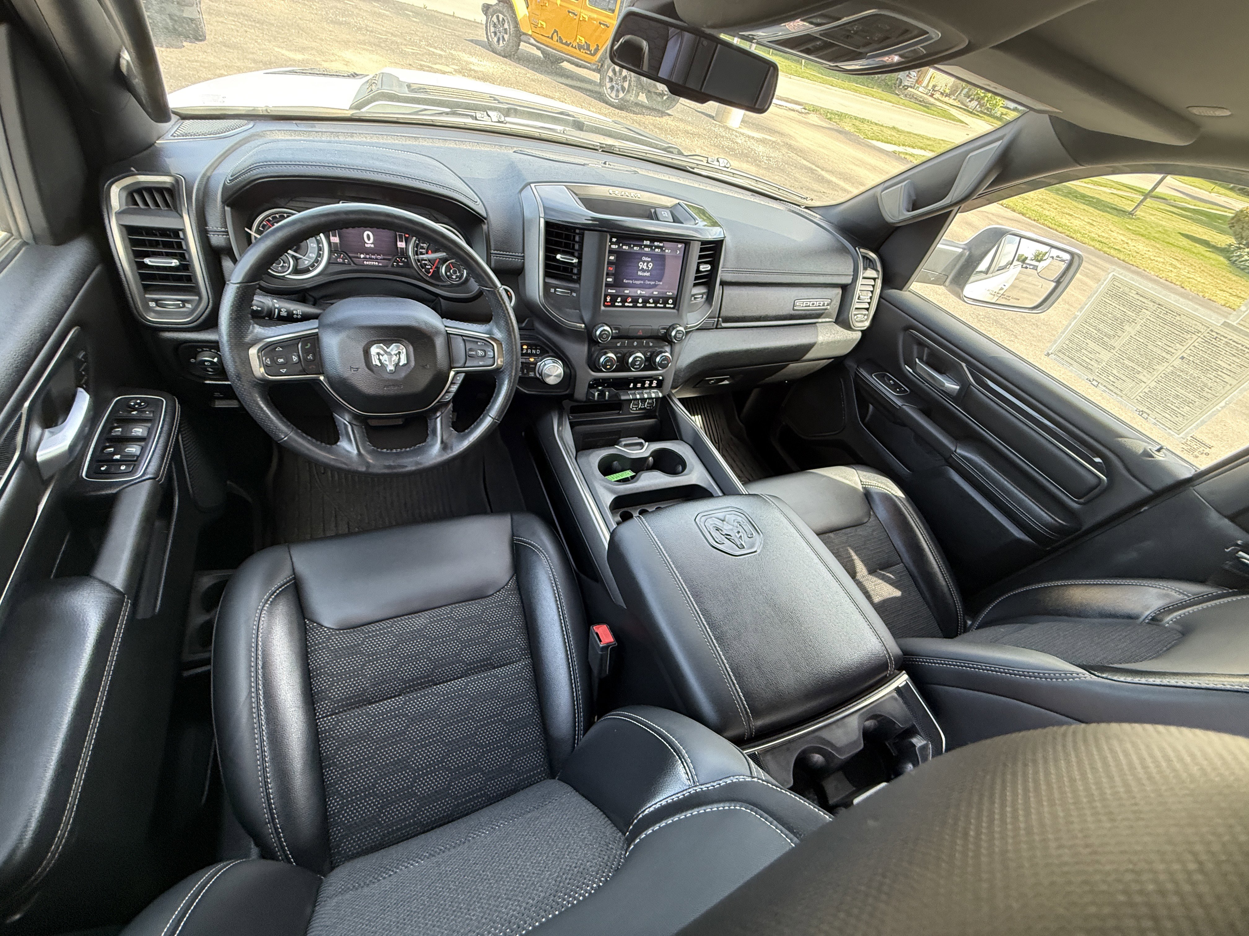 Used 2020 RAM 1500 Sport w/ Comfort & Convenience Group AWD/4WD image 11