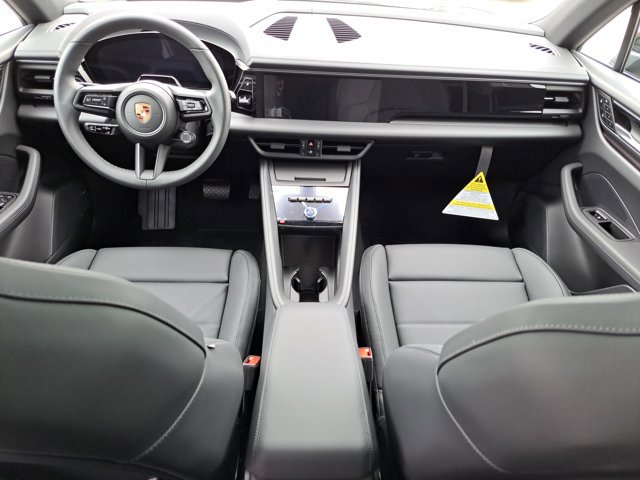 New 2026 Porsche Macan Electric RWD image 16
