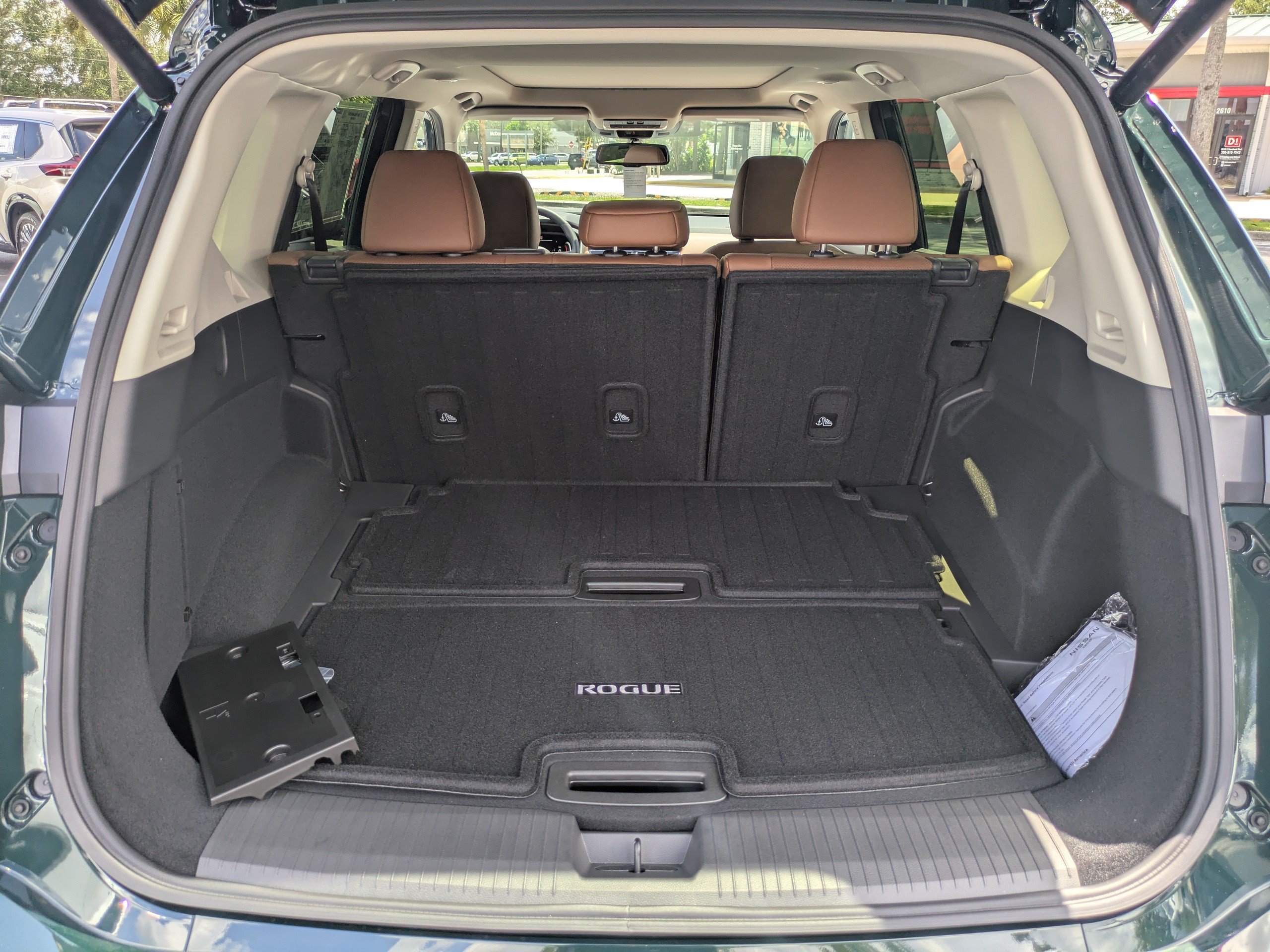 New 2026 Nissan Rogue Platinum AWD/4WD image 13