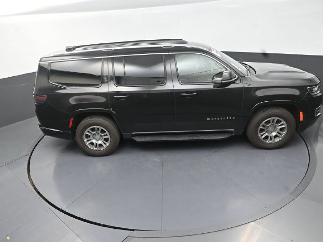 Used 2023 Jeep Wagoneer 4WD w/ Rear Seat Video Group 1 image 18