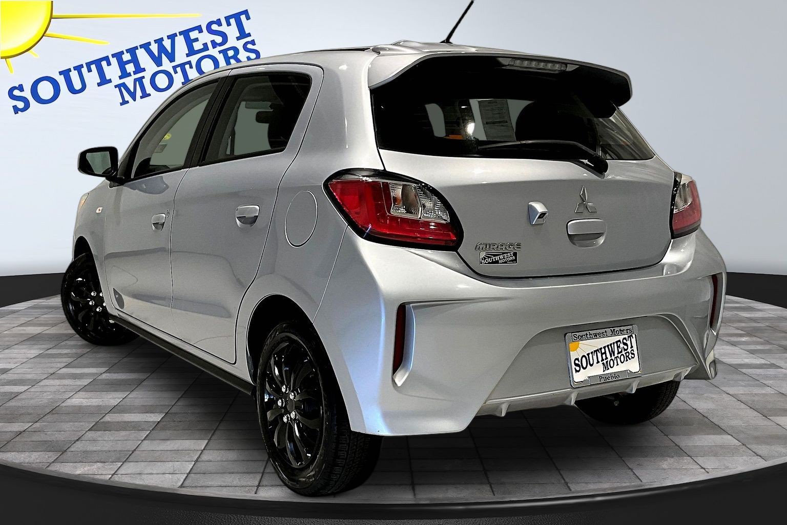 Used 2024 Mitsubishi Mirage ES FWD image 5