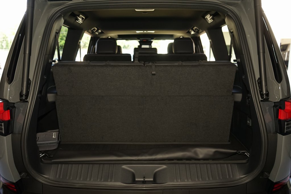 Used 2025 Lexus GX 550 image 31