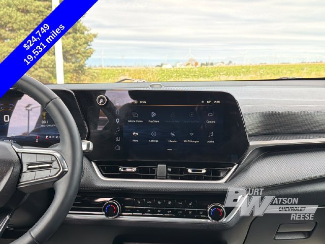 Used 2025 Chevrolet Equinox LT w/ Convenience Package II FWD image 24