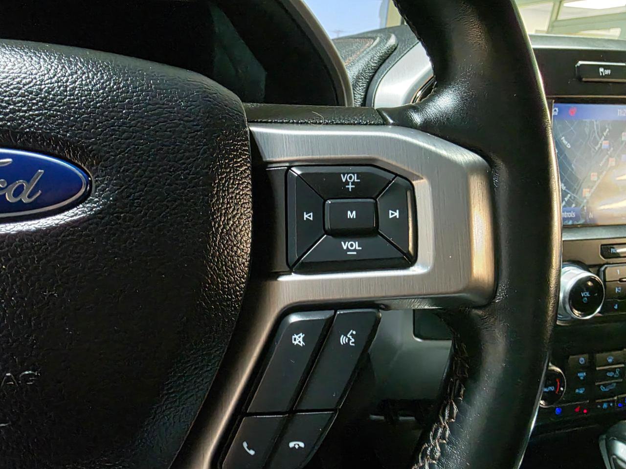 Used 2019 Ford F150 Platinum image 30