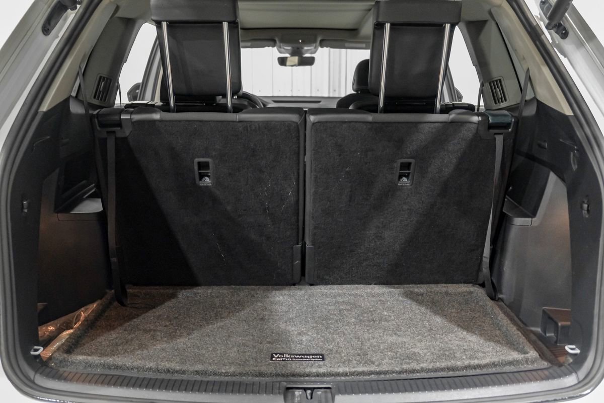 Used 2023 Volkswagen Atlas SEL R-Line image 61