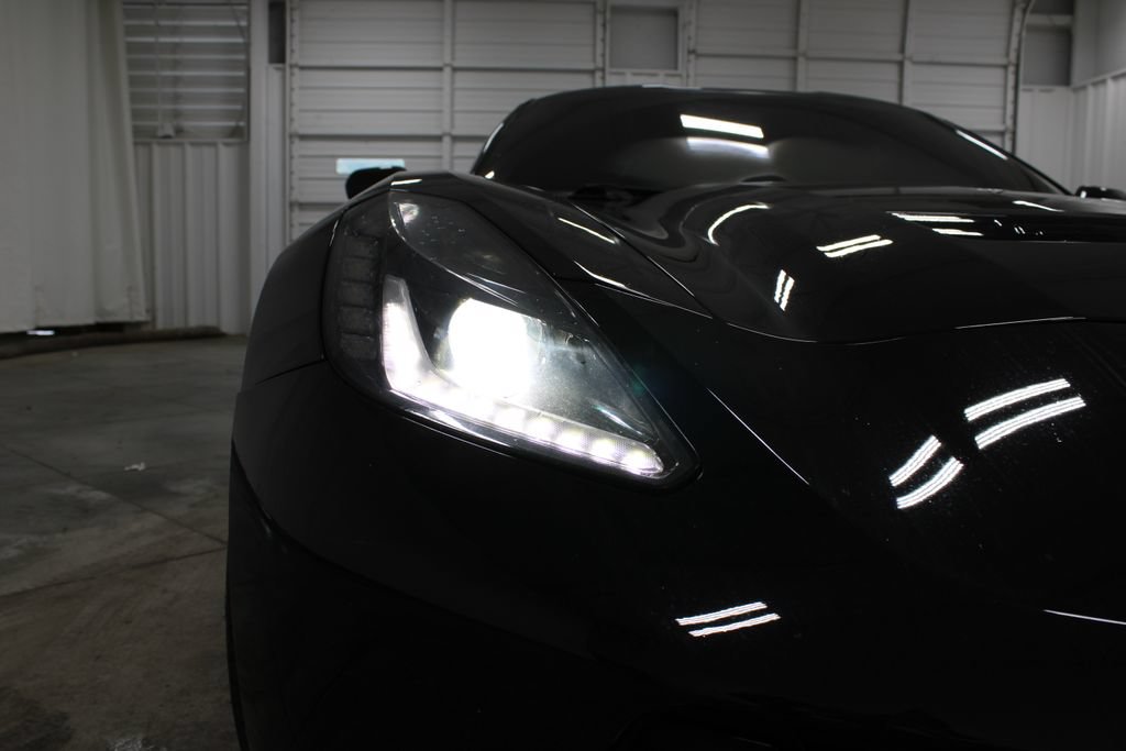 Used 2016 Chevrolet Corvette Stingray Coupe w/ Carbon Flash Badge Package RWD image 12