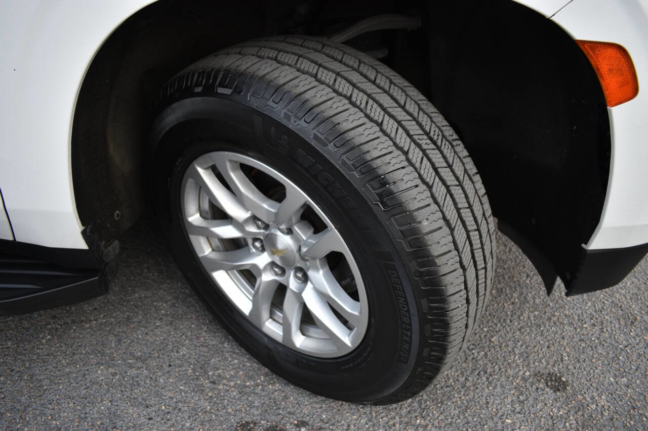 Used 2021 Chevrolet Suburban LT image 44