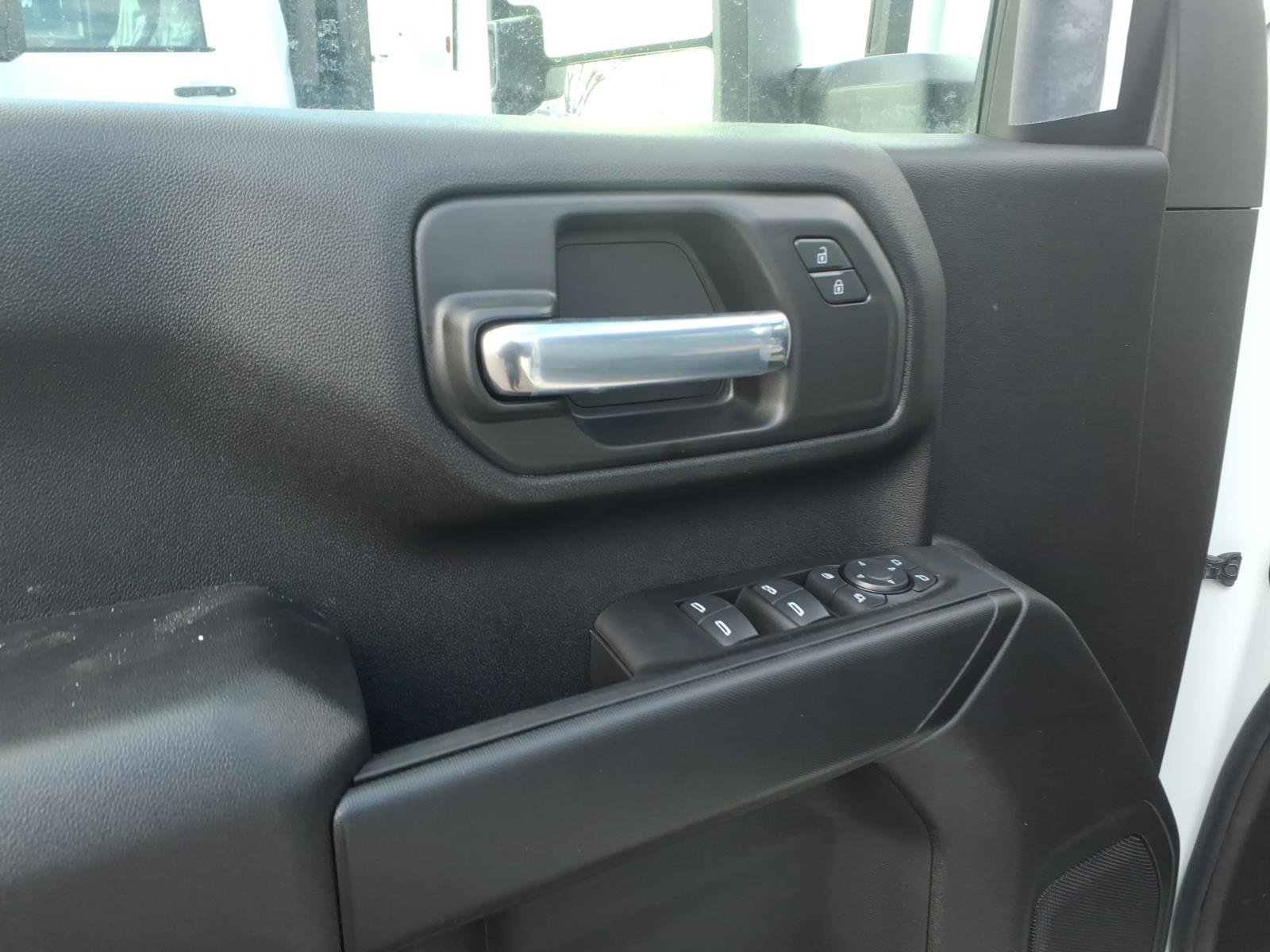 New 2026 Chevrolet Silverado 3500 W/T w/ WT Convenience Package AWD/4WD image 9