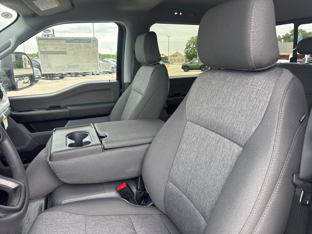 New 2025 Ford F350 XL image 30
