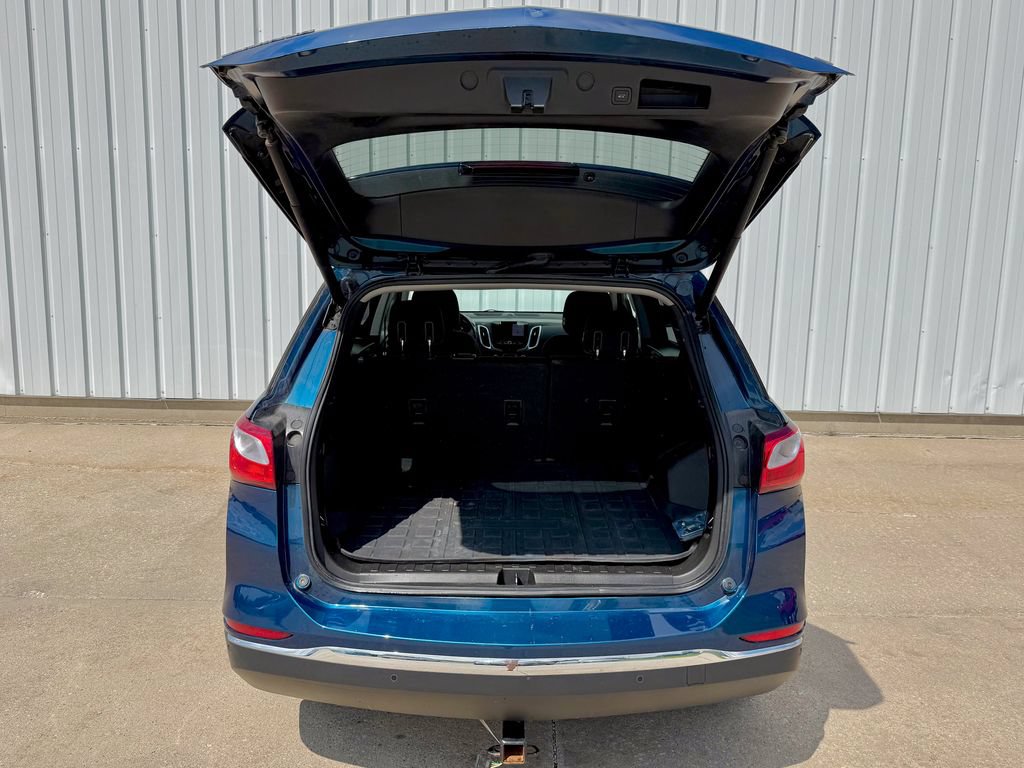 Used 2020 Chevrolet Equinox LT FWD image 16