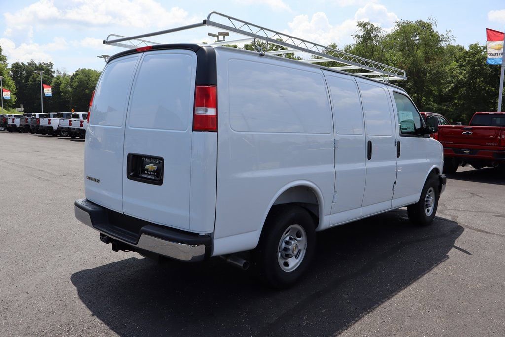 New 2025 Chevrolet Express 2500 w/ Driver Convenience Package image 22