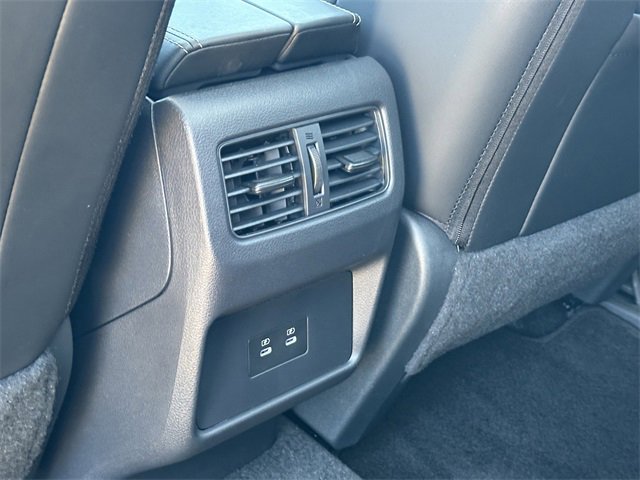 Used 2025 Nissan Rogue SV w/ SV Premium Package image 28