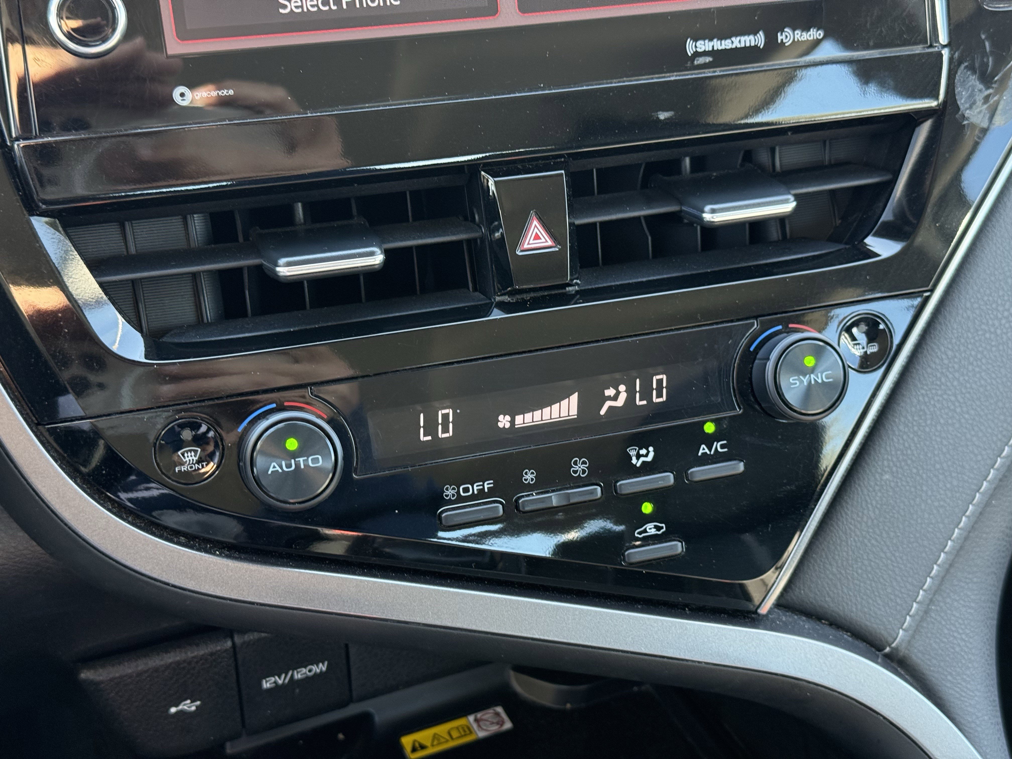 Used 2023 Toyota Camry XSE image 22