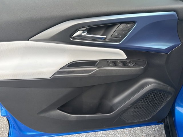 New 2025 Chevrolet Equinox EV LT w/ Convenience Package II image 10