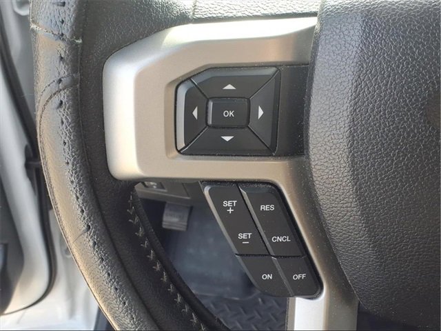 Used 2015 Ford F150 Lariat image 16