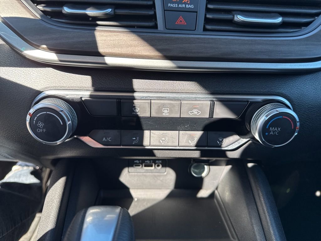 Used 2025 Nissan Altima 2.5 SV image 21