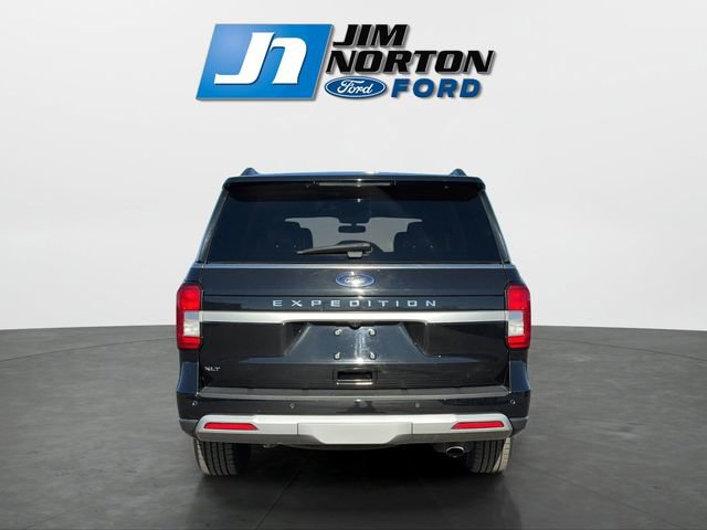 Used 2024 Ford Expedition XLT image 4