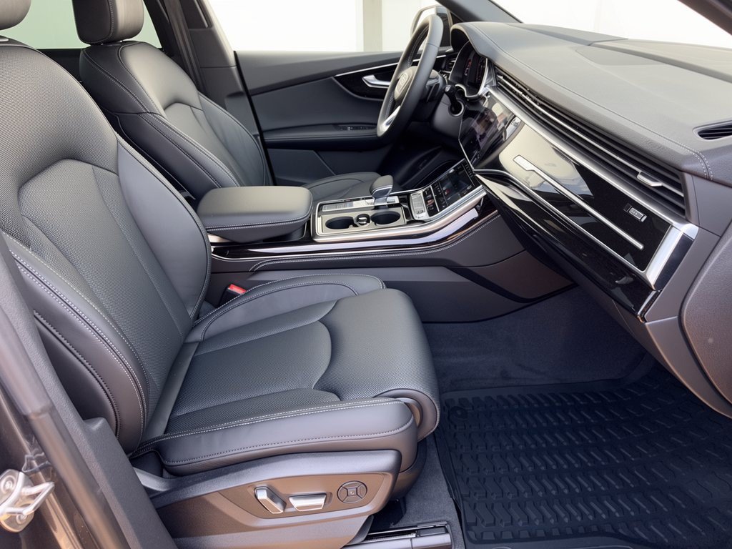 New 2027 Audi Q8 Prestige AWD/4WD image 30