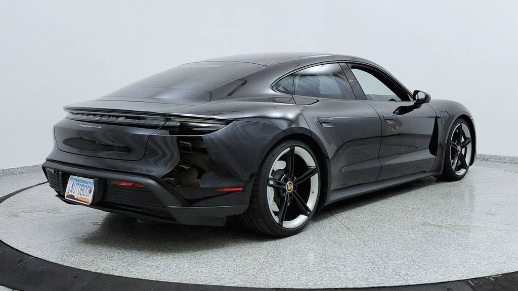 Used 2020 Porsche Taycan 4S w/ Premium Package image 5