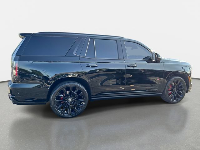 Used 2025 Cadillac Escalade V w/ LPO, ONYX Package AWD/4WD image 7