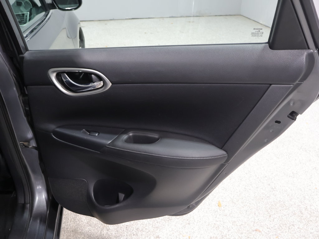 Used 2017 Nissan Sentra SV FWD image 21