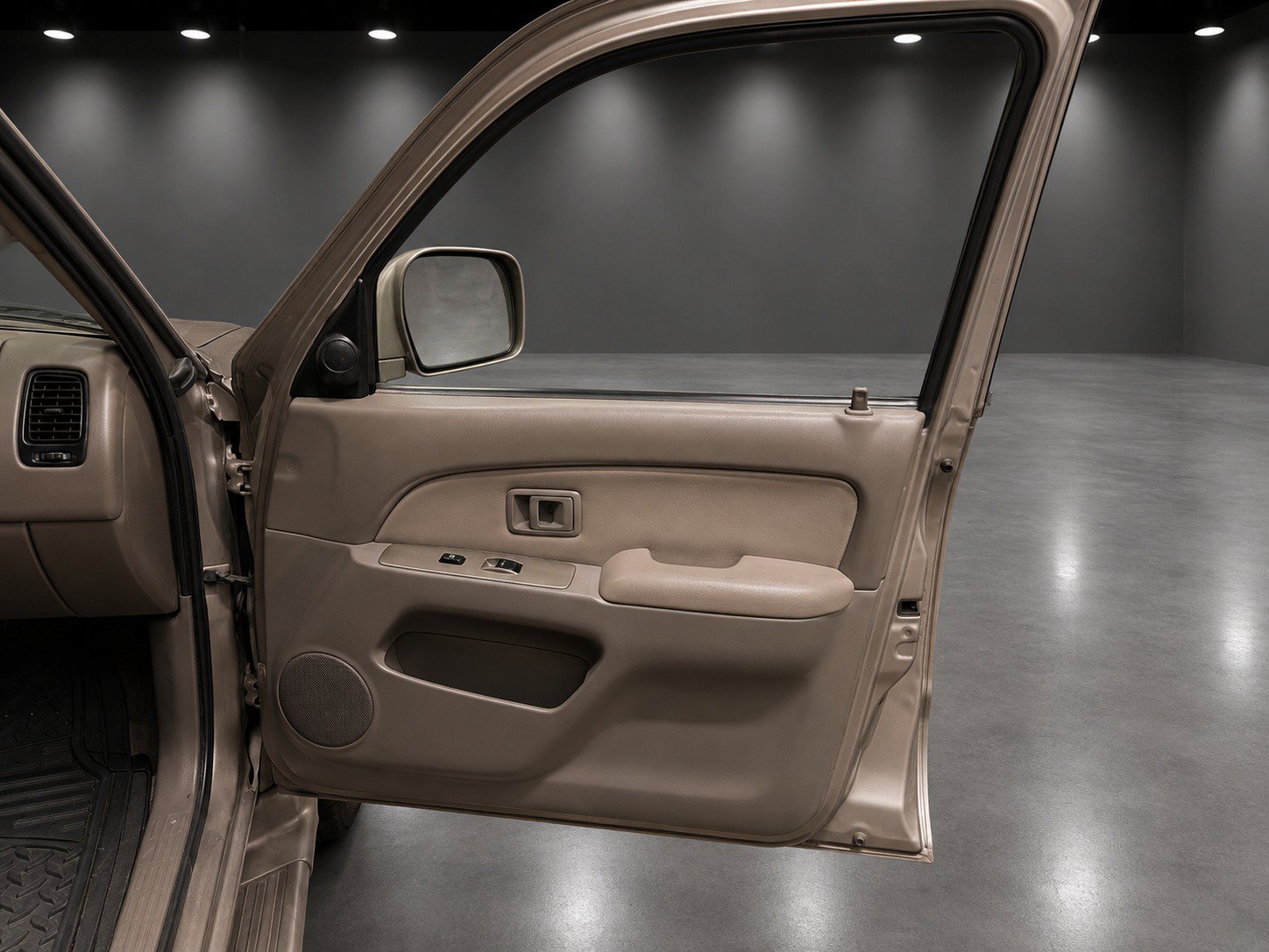 Used 2002 Toyota 4Runner SR5 AWD/4WD image 18