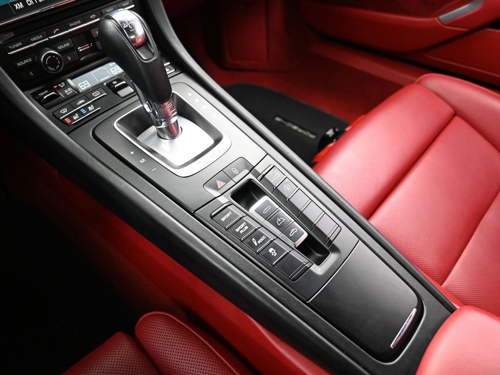 Certified 2015 Porsche 911 Turbo S AWD/4WD image 23