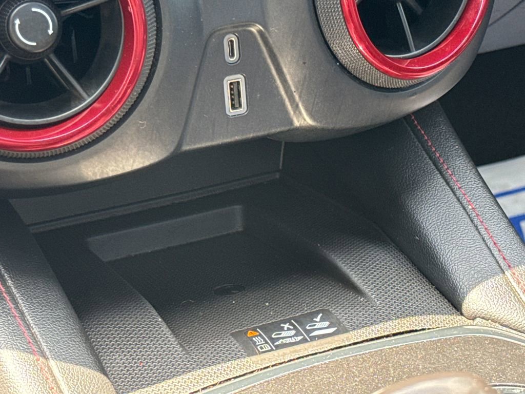 Used 2019 Chevrolet Blazer RS FWD image 33