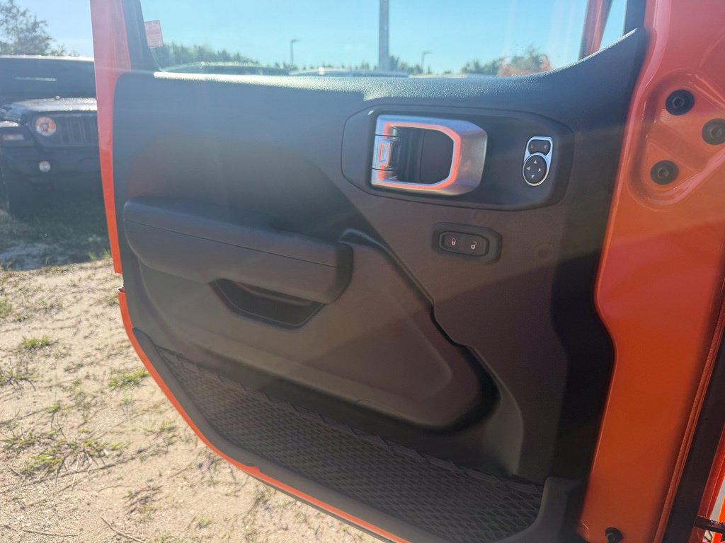 New 2027 Jeep Wrangler Unlimited Rubicon 392 AWD/4WD image 24