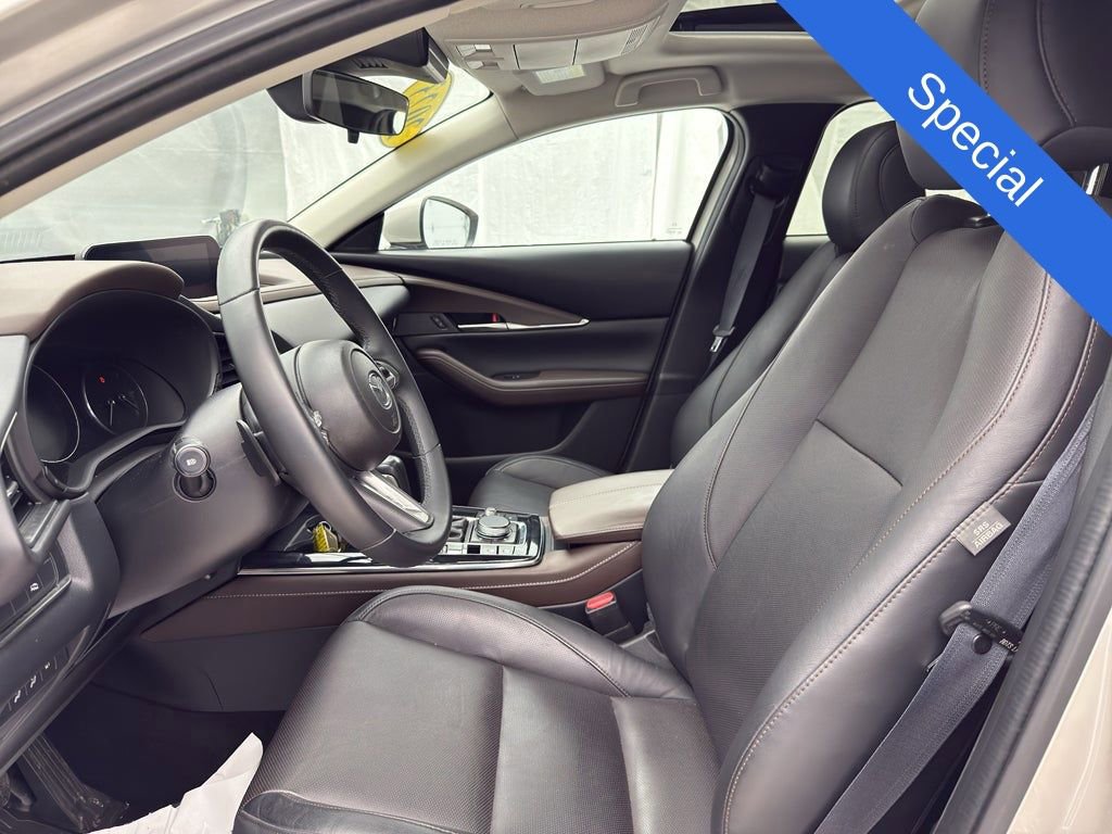 Used 2023 MAZDA CX-30 AWD 2.5 S w/ Premium Package image 19