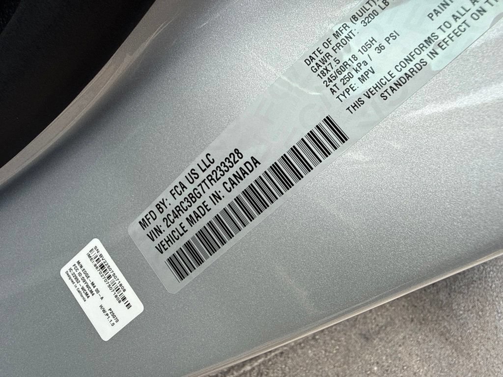 New 2026 Chrysler Pacifica Select AWD/4WD image 10