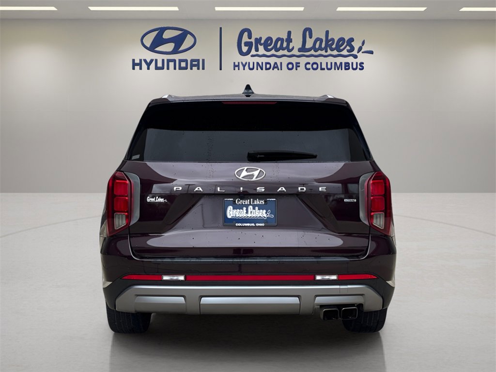 Used 2024 Hyundai Palisade Limited image 4