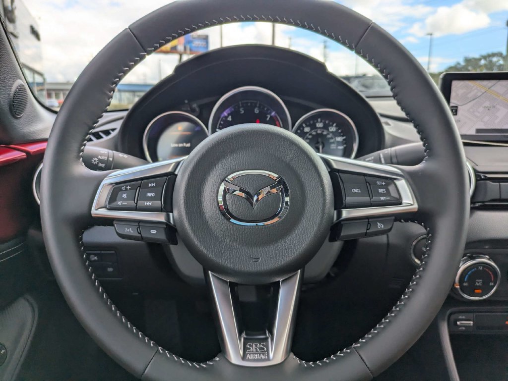New 2026 MAZDA MX-5 Miata RF Grand Touring RWD image 24
