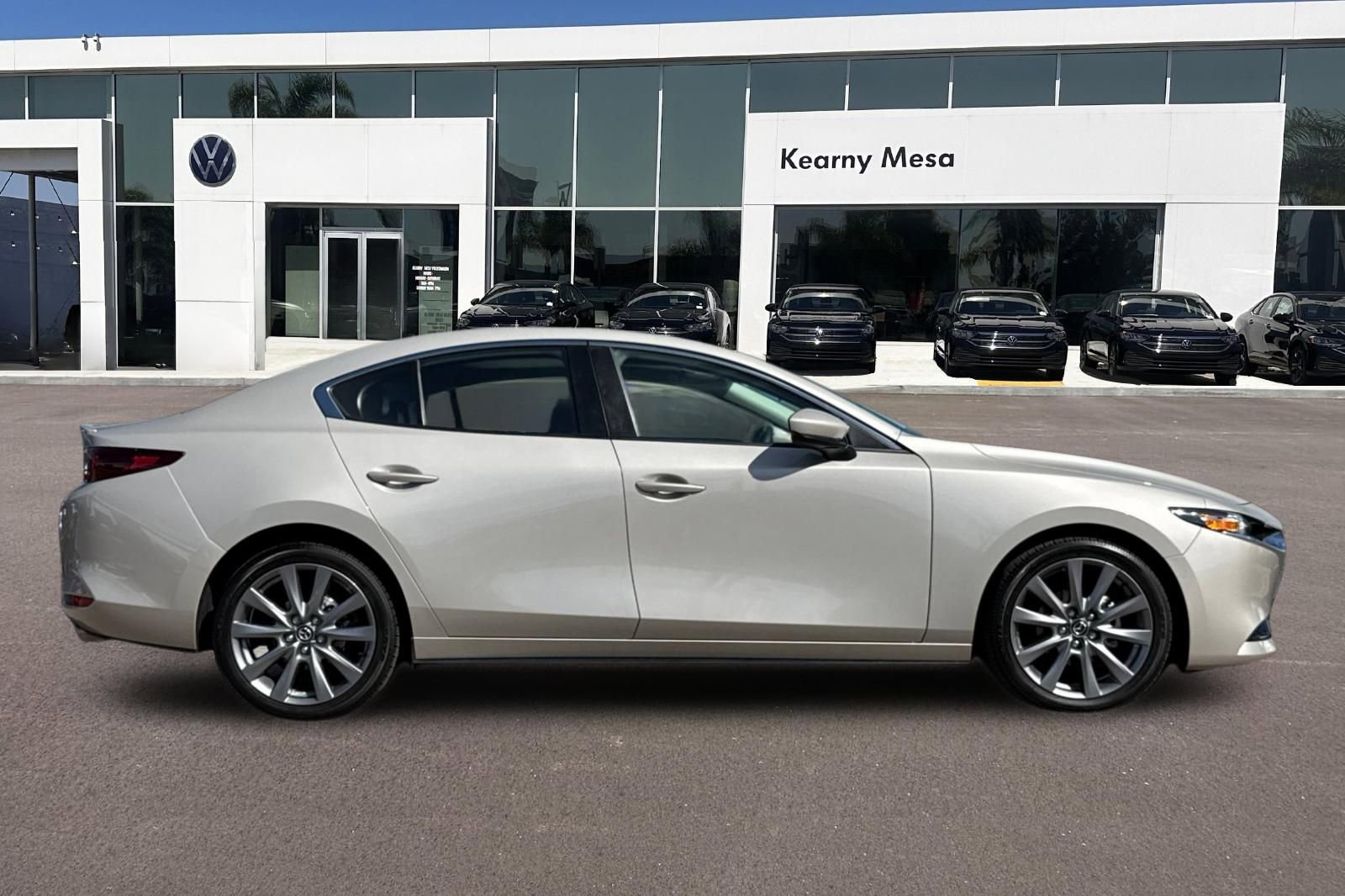 Used 2024 MAZDA MAZDA3 s image 3