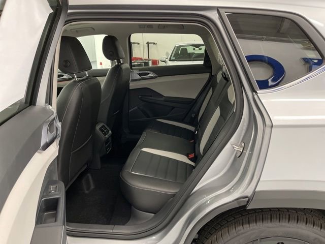 New 2026 Volkswagen Taos SEL AWD/4WD image 10