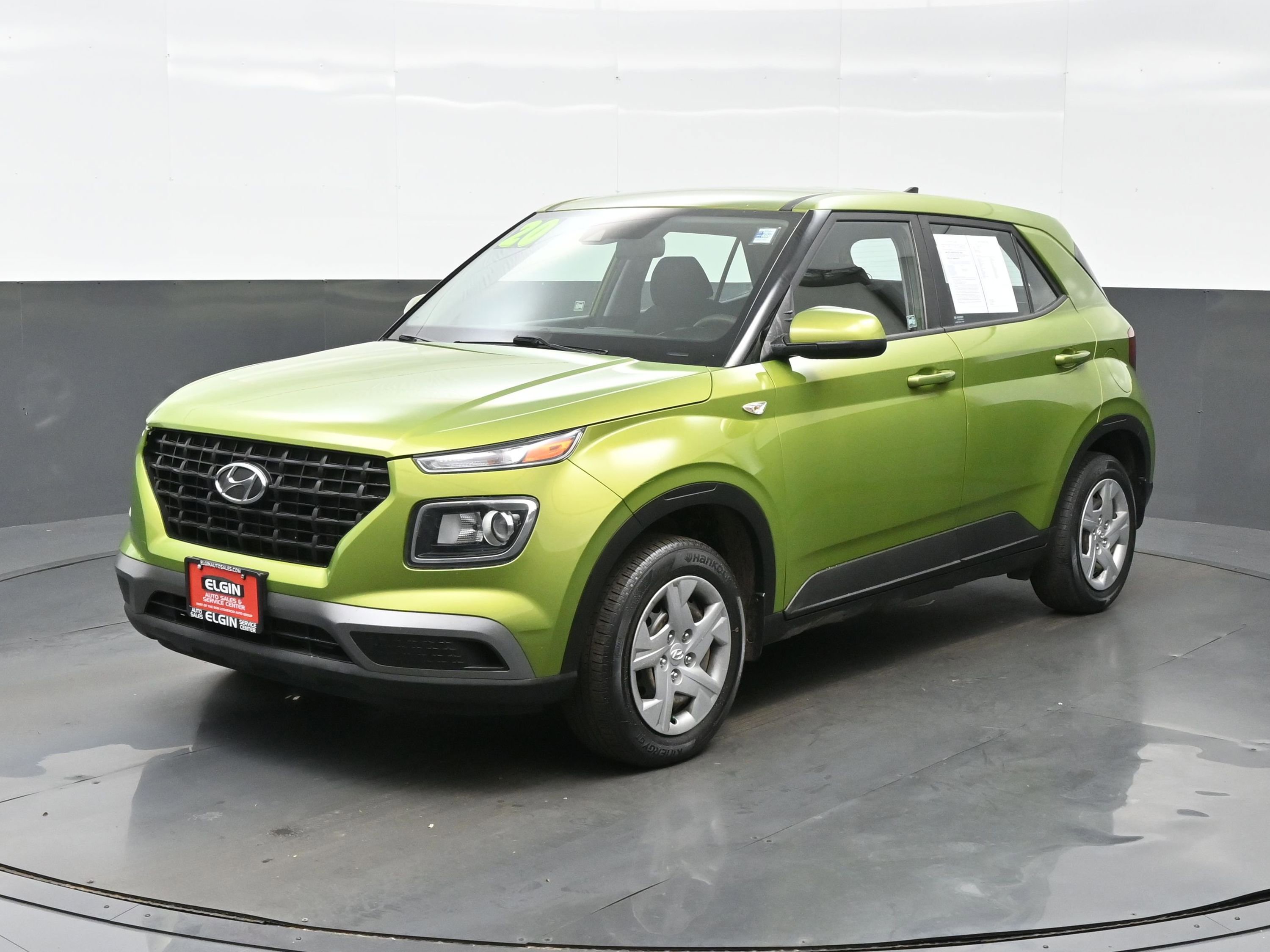 Used 2020 Hyundai Venue SE image 4