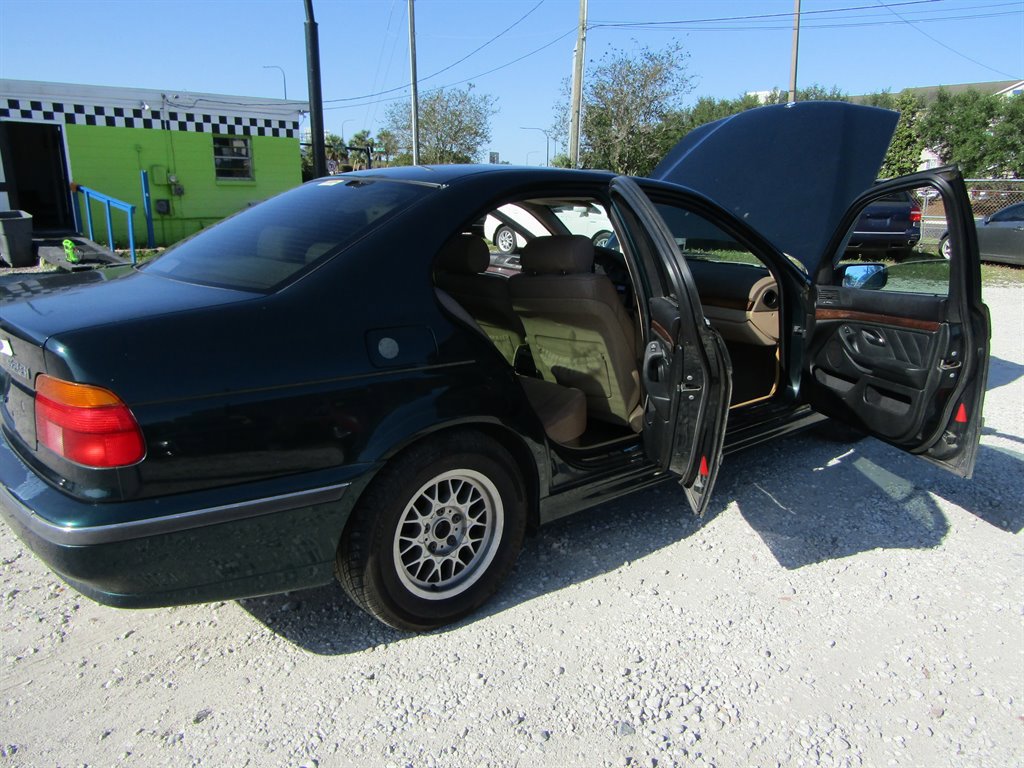 Used 1997 BMW 528i Sedan image 12
