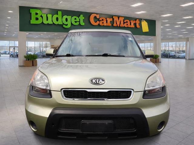 Used 2011 Kia Soul + image 2