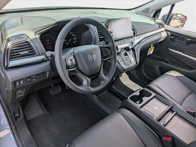 New 2026 Honda Odyssey Touring image 3