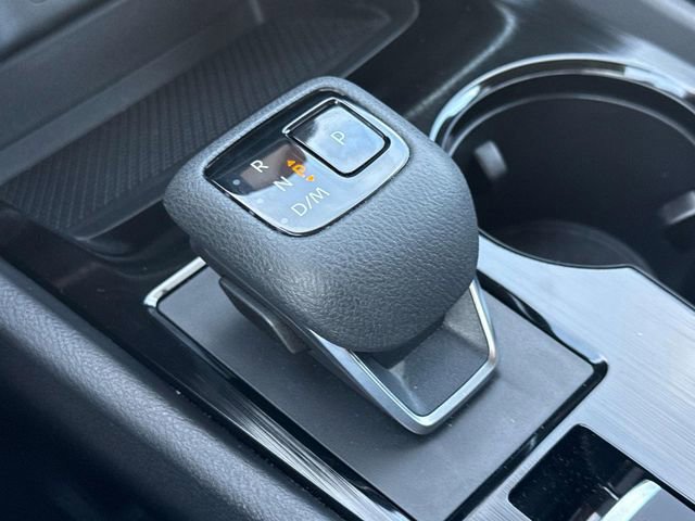 Certified 2023 Nissan Rogue SV image 17