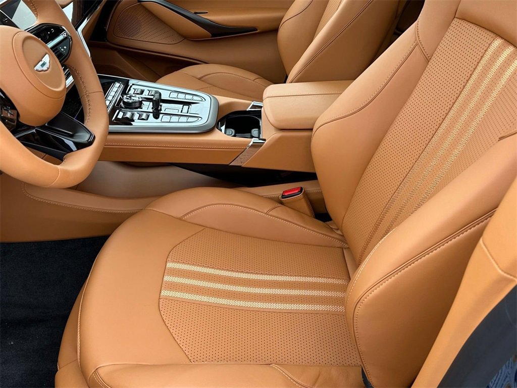 New 2026 Aston Martin DBX 707 image 5